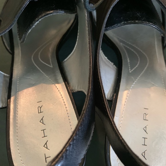 NEW Tahari Slingback Peep-toe Heels - Picture 6 of 6